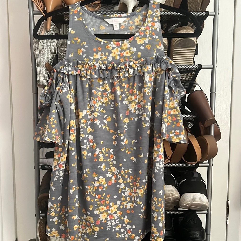 Lauren conrad women’s size xs dressy top